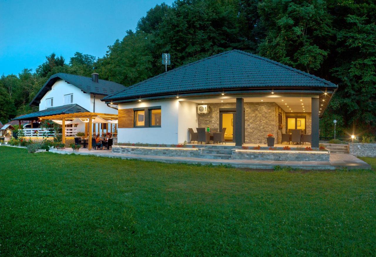 Apartments Oeneus Racic Exterior foto