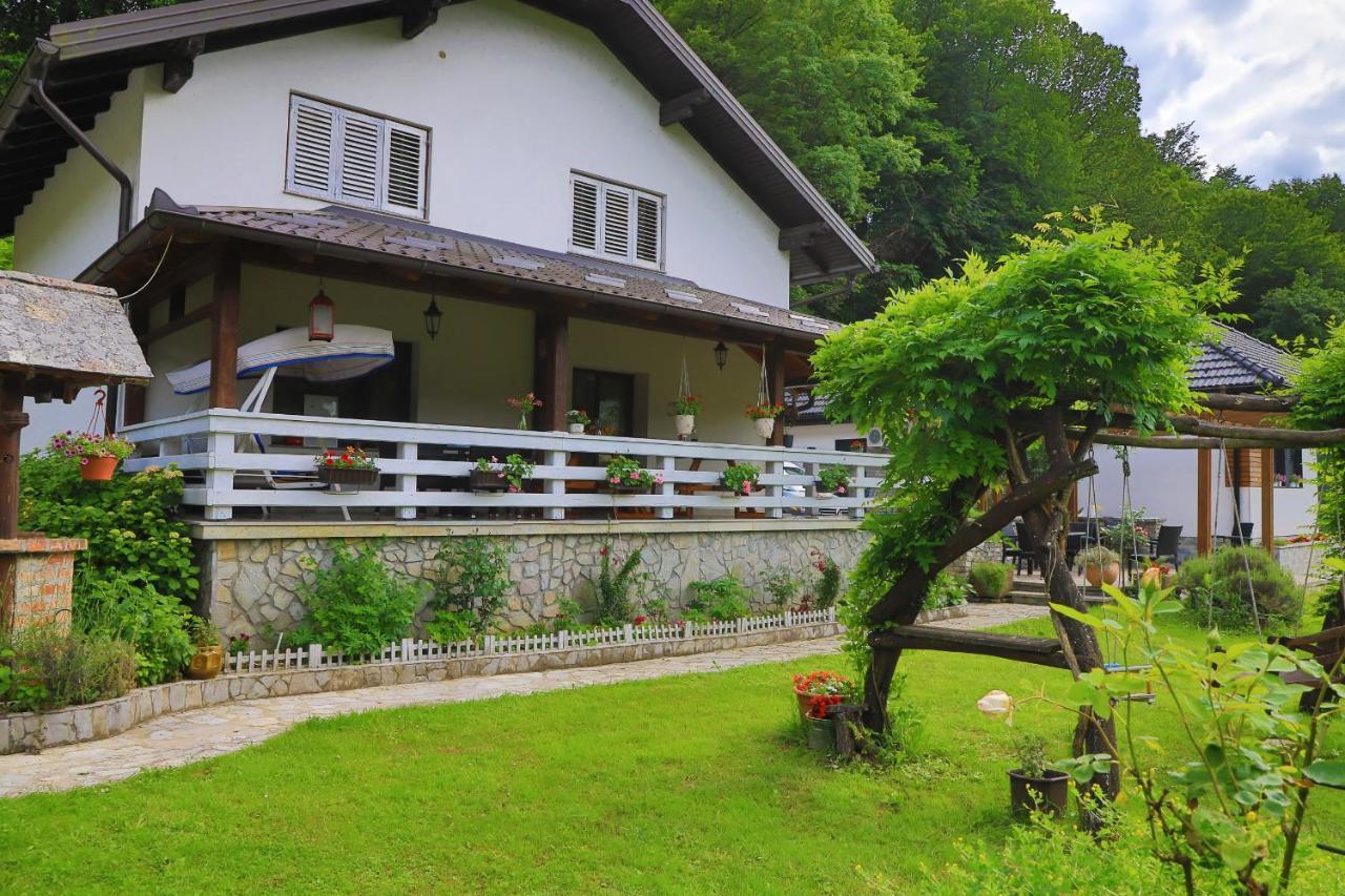 Apartments Oeneus Racic Exterior foto